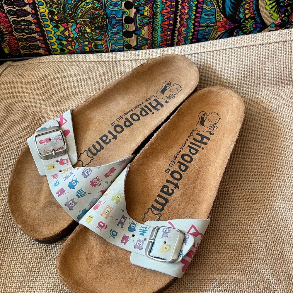 Hipopotam cat sandals size 40 like new